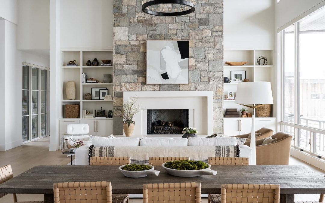 Mixing Metals: A Guide to Creating a Chic and Balanced Look